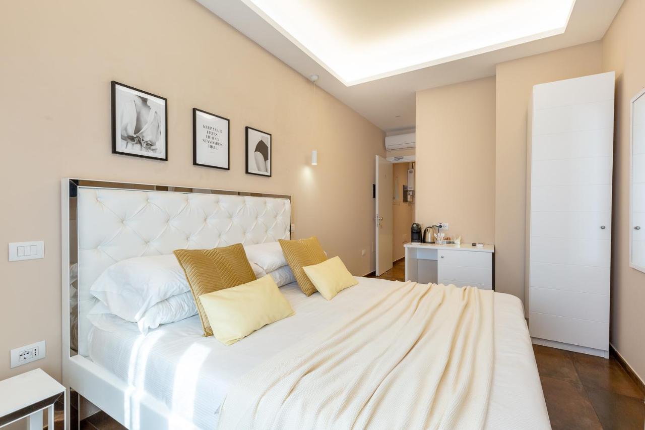 Club 57 Imperial Rooms Cagliari Eksteriør bilde